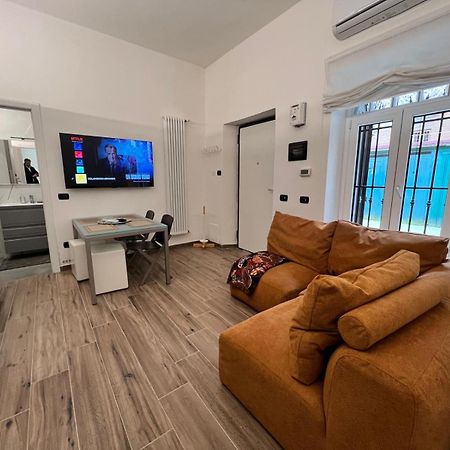 Domusmi Delfico 2 Apartment Милано Екстериор снимка