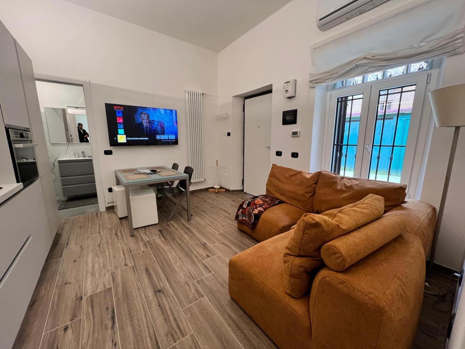 Domusmi Delfico 2 Apartment Милано Екстериор снимка