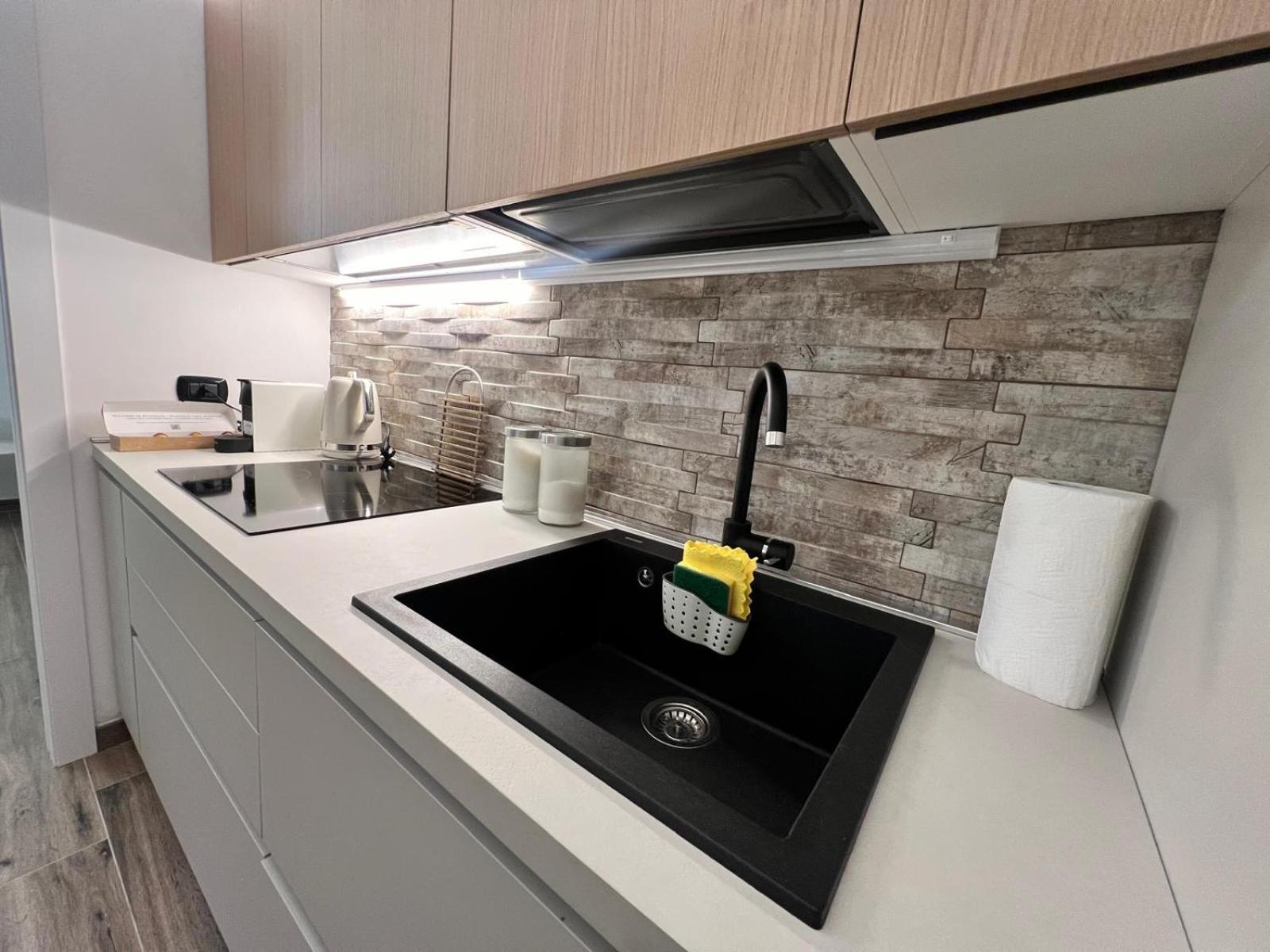 Domusmi Delfico 2 Apartment Милано Екстериор снимка